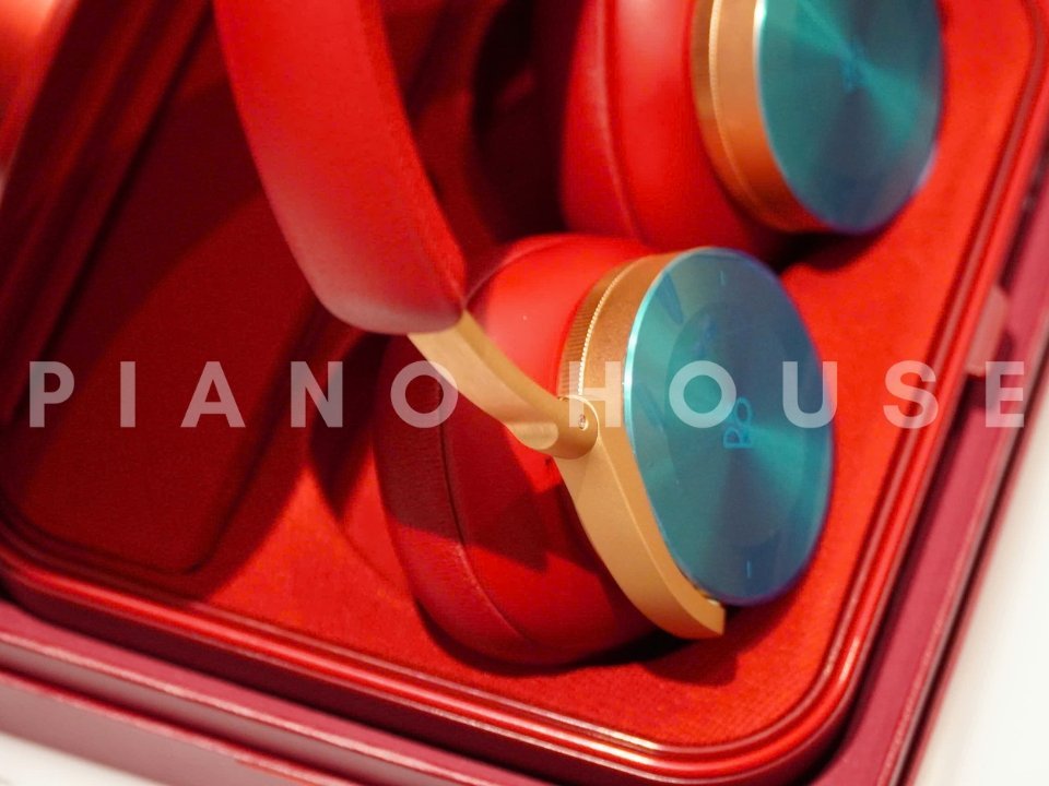 Tai Nghe B&O Beoplay H95 Lunar Red (Open Box 99%) - Ảnh thực tế 3